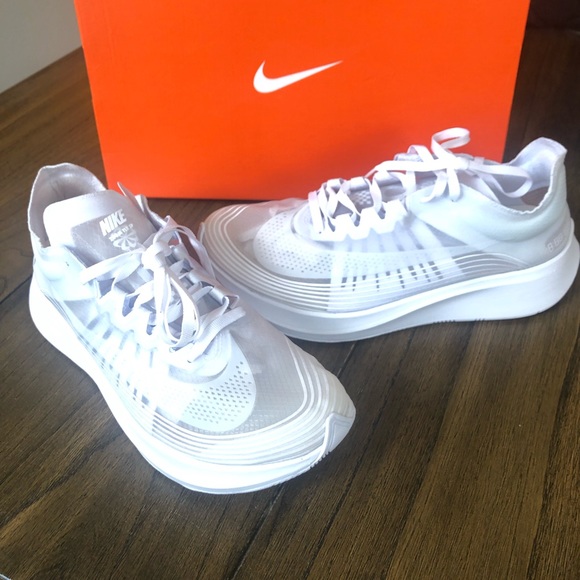 Nike Zoom Fly white running Sneaker - Picture 5 of 8